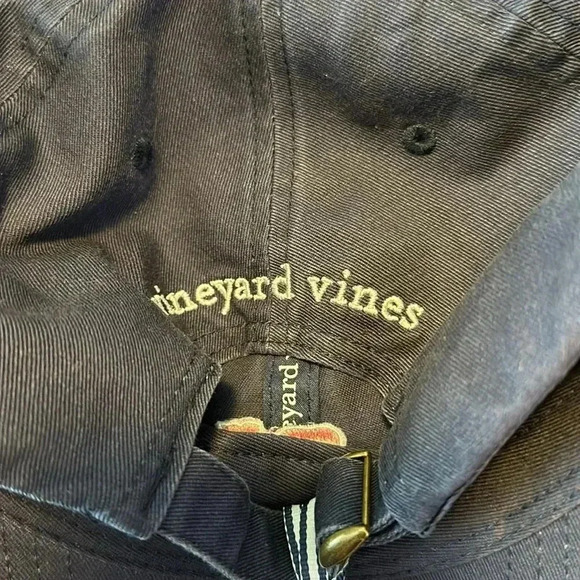 Vineyard vines cap NWT - Picture 5 of 6